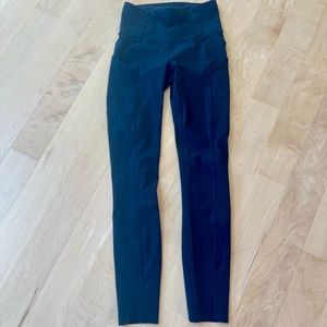 Lululemon Fast and Free Tights, Size 2